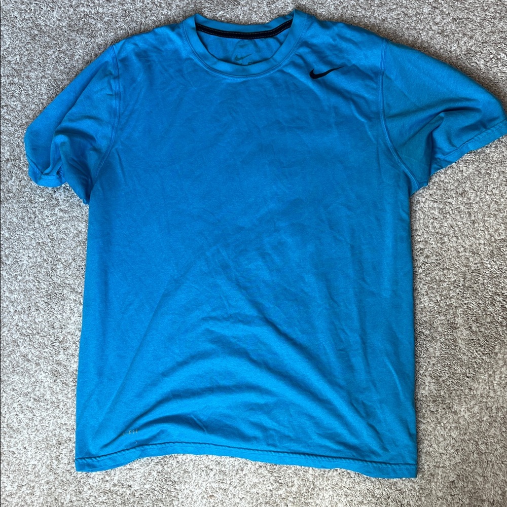 Nike Men's Vibrant Blue Short Sleeve Tee